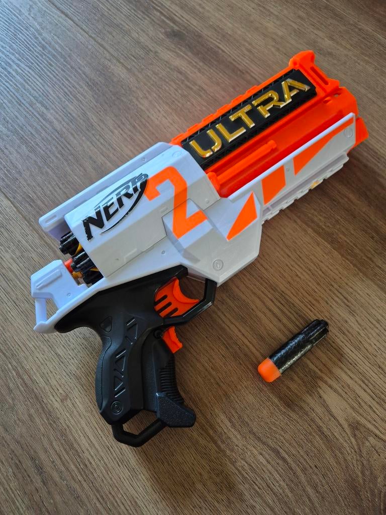 Nerf 2 Ultra Blaster met 7 pijltjes - Gebruikt maar goed, Ophalen of Verzenden, Gebruikt, Jongen of Meisje