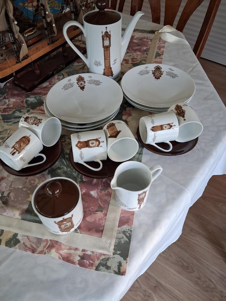 Klokkenservies, Ophalen