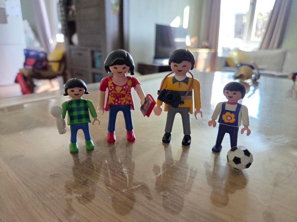 7982 playmobil aziatische familie, Kinderen en Baby's, Speelgoed | Playmobil, Ophalen of Verzenden, Zo goed als nieuw, Complete set