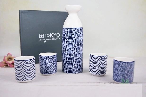 GEZOCHT: Tokyo Design Studio Nippon Blue Sake Set, Overige typen, Ophalen of Verzenden, Zo goed als nieuw, Overige stijlen