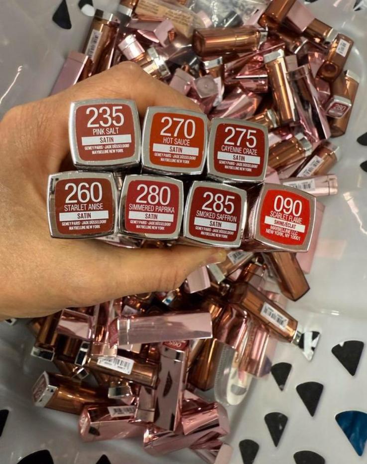 Maybelline Lipstick Set - Verschillende Kleuren, Sieraden, Tassen en Uiterlijk, Uiterlijk | Cosmetica en Make-up, Lippen, Ophalen of Verzenden