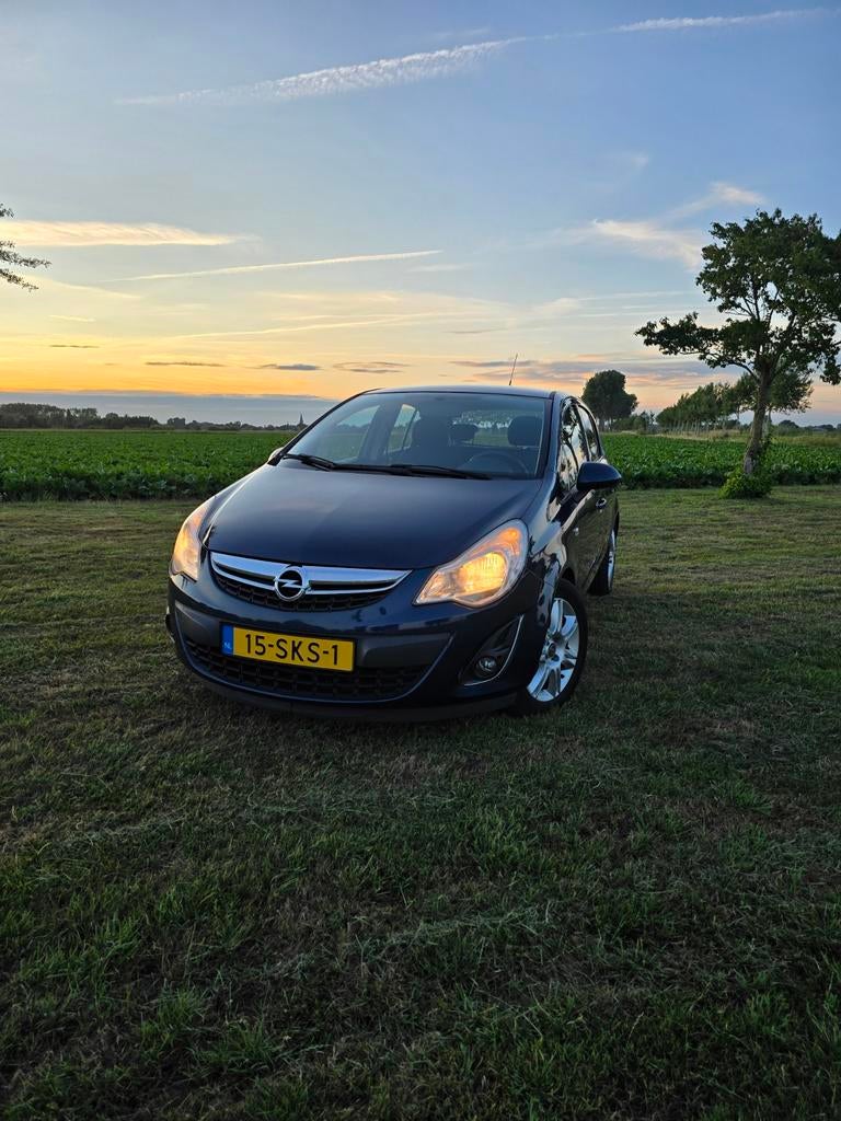 Opel Corsa 1.4 16V 5D 2011 Blauw, Auto's, Voorwielaandrijving, 1398 cc, 4 cilinders, Blauw