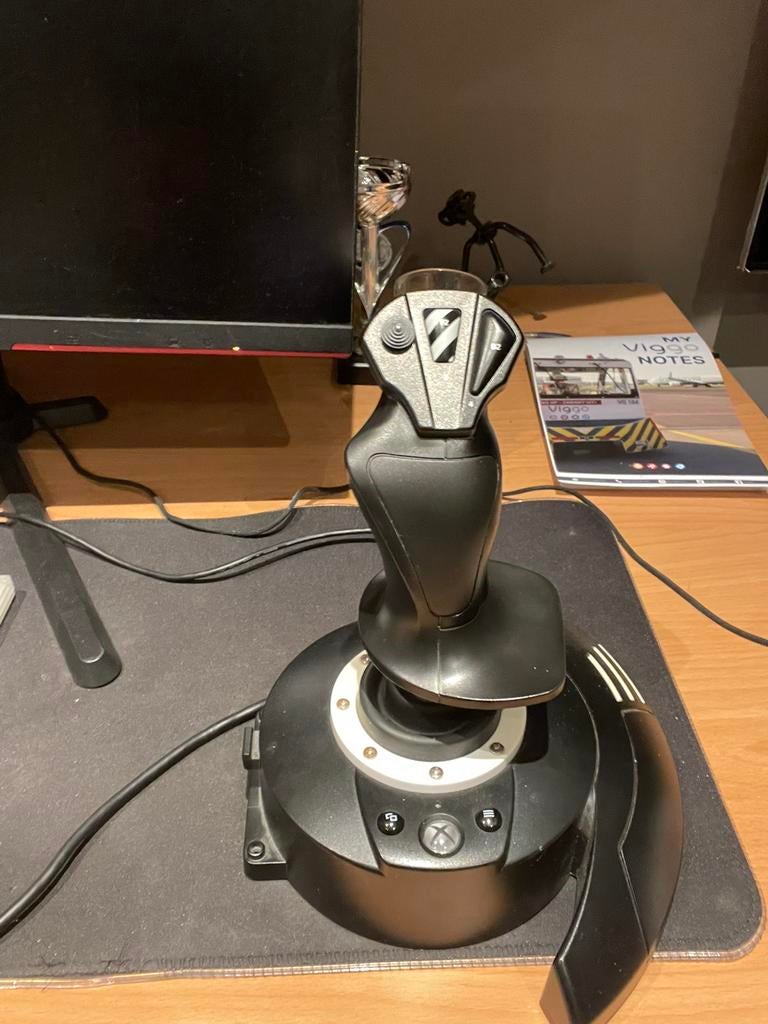 Thrustmaster T.Flight HOTAS One flight stick, Computers en Software, Joysticks, Ophalen of Verzenden, Zo goed als nieuw, Thustmaster