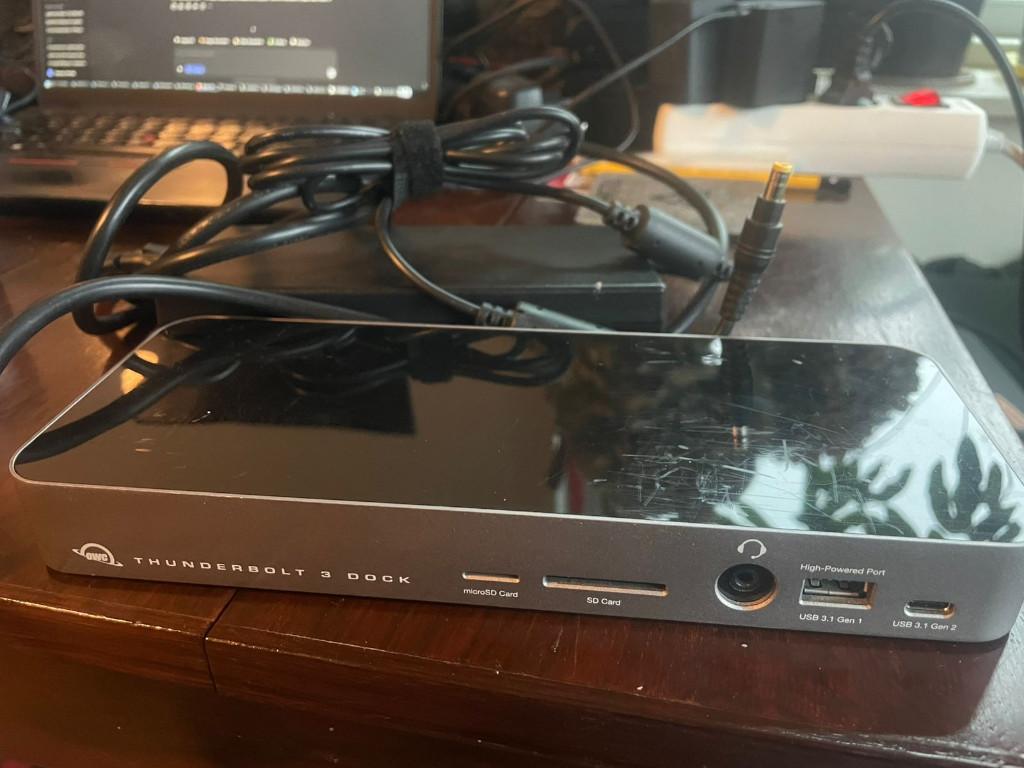 OWC Thunderbolt 3 14 port deck and 180W Power Adapter, Computers en Software, Dockingstations, OWC, Ophalen of Verzenden, Zo goed als nieuw