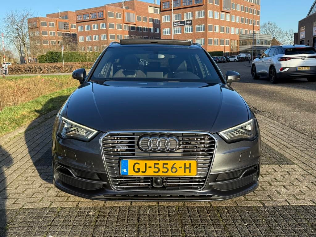 Audi A3 1.4 Tfsi 204pk E-tron Phev S Tronic 2015 Grijs, 4 cilinders, 1395 cc, 149 pk, Zilver of Grijs