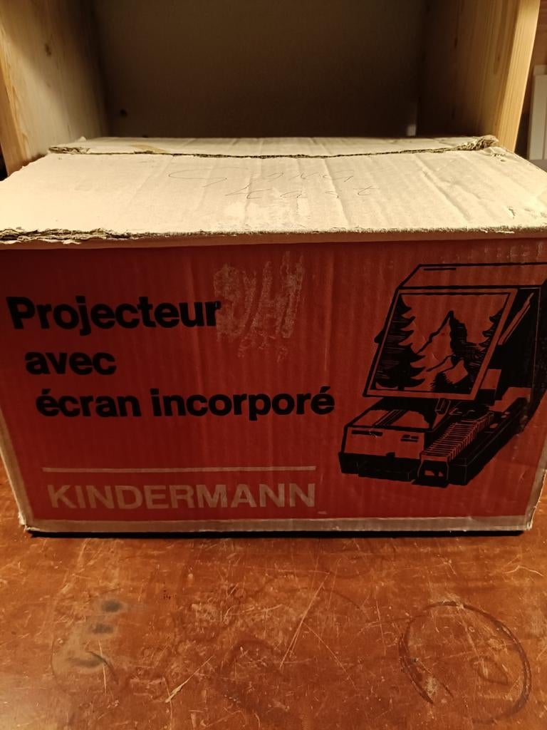 Kindermann Dia Projector met scherm, Ophalen of Verzenden, Gebruikt, Met scherm