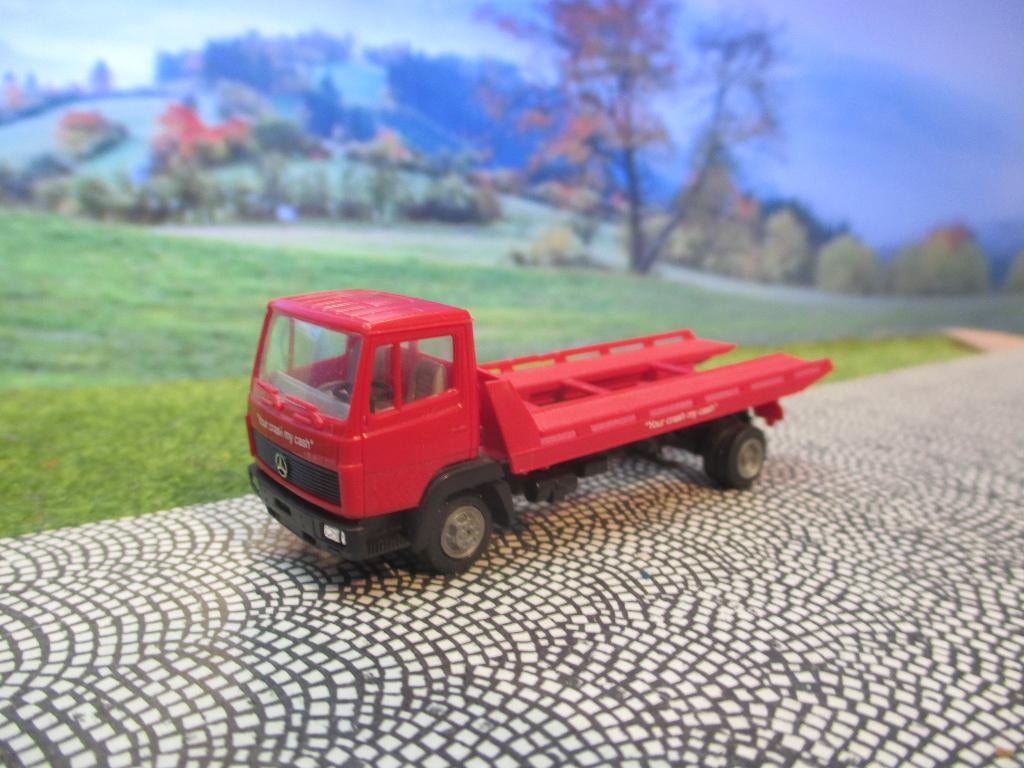 Mercedes Benz LK Bergingsvoertuig / afsleepwagen - Herpa, Ophalen of Verzenden, Zo goed als nieuw, Bus of Vrachtwagen, Herpa