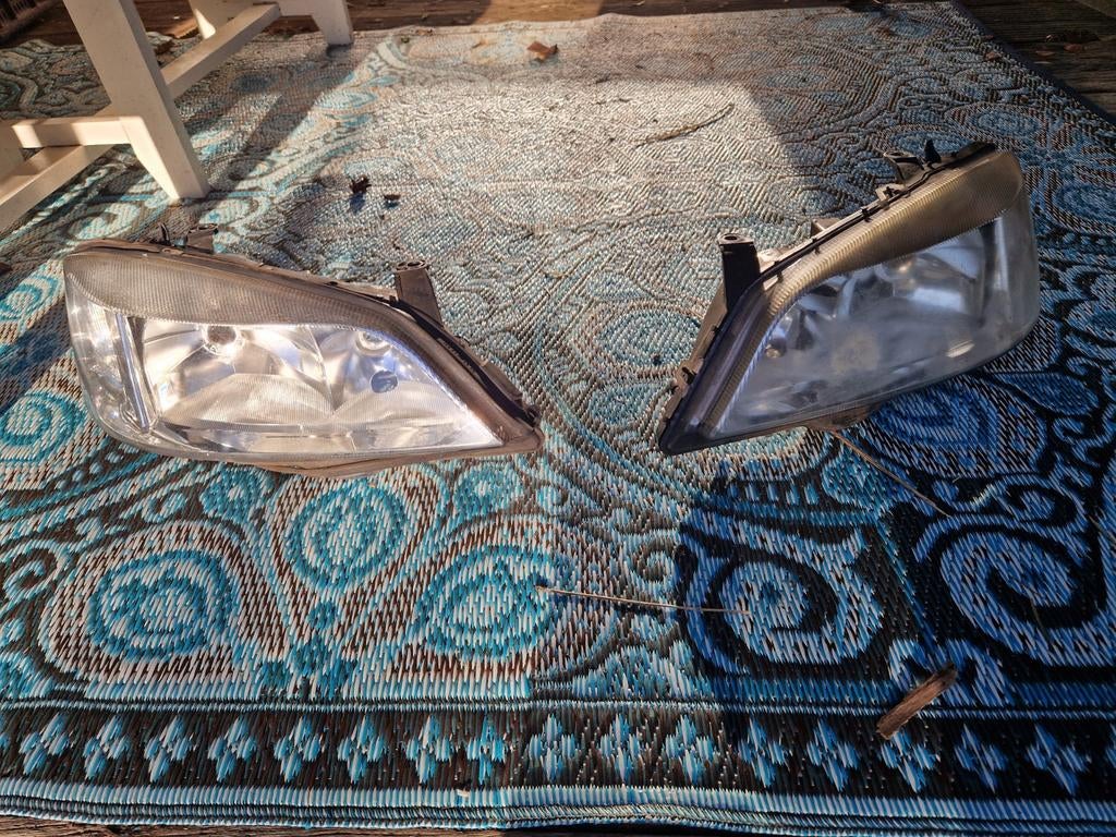 Koplamp Opel Astra G 1999 Links en rechts., Auto-onderdelen, Verlichting, Ophalen, Gebruikt, Opel