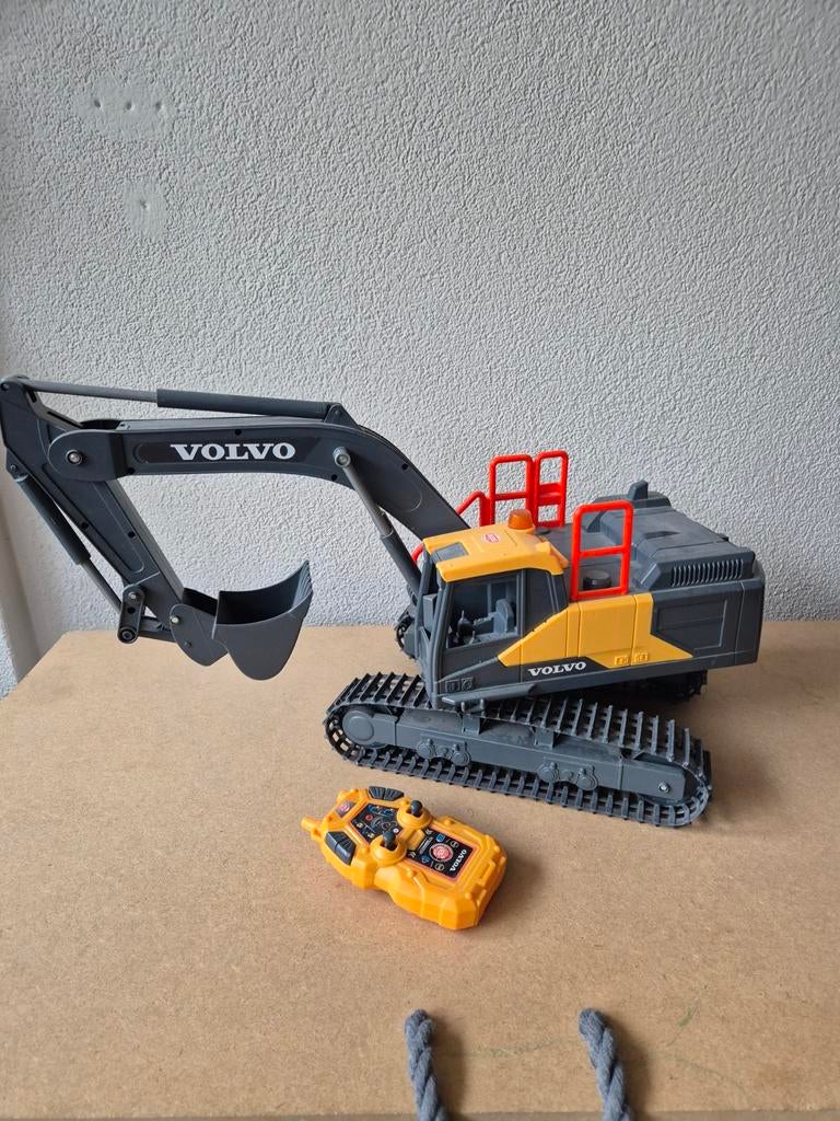 Graafmachine met afstandsbediening van Dickie toys, Ophalen, Zo goed als nieuw, Afstandsbediening