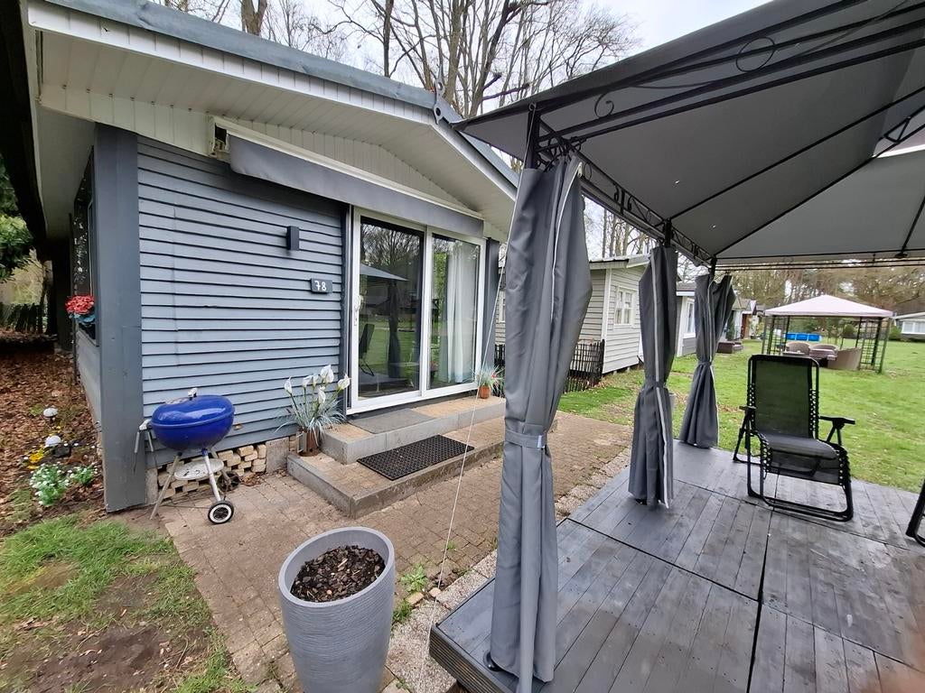 Te koop instapklare  vakantiebungalow in Brecht België,, Kinderen en Baby's, Speelgoed | Buiten | Speeltoestellen, Ophalen of Verzenden