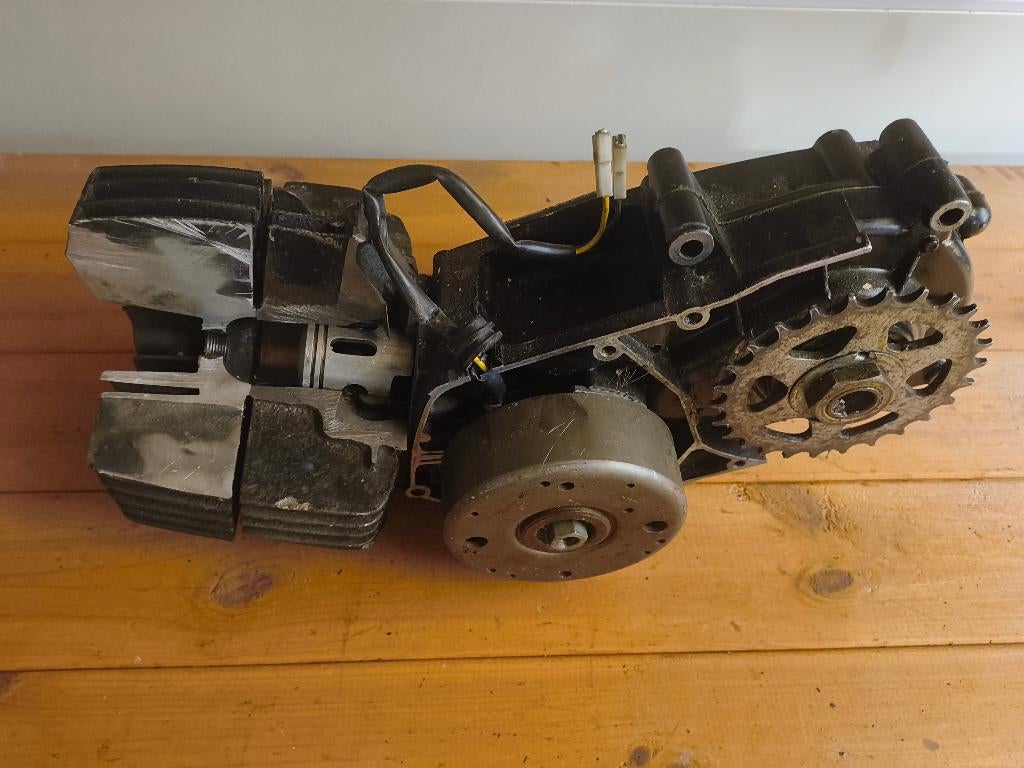 Demo blok werking tomos, Ophalen of Verzenden, Gebruikt, Blok