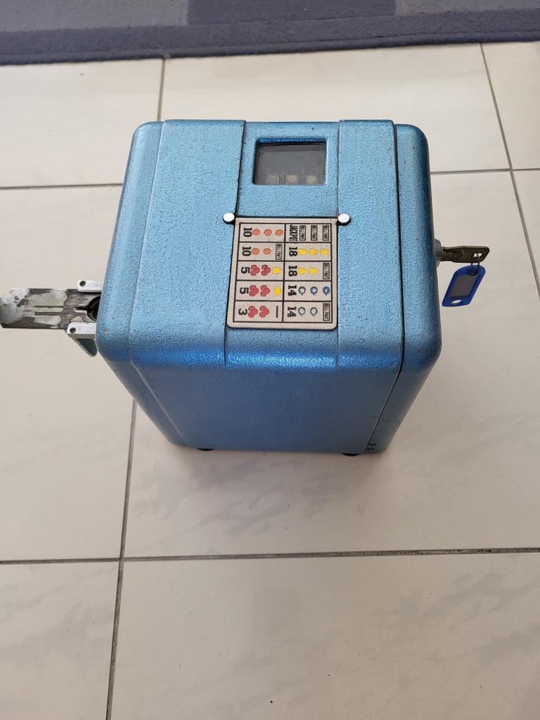 Mini Sega gokkast werkend op kwartjes, inclusief kwartjes, Overige munten, Ophalen of Verzenden, Gebruikt