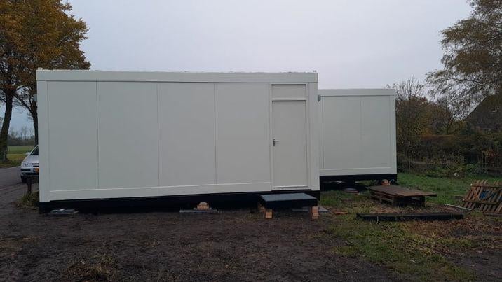 Dubbele woonkeet 300x600 en 300x1000, Ophalen