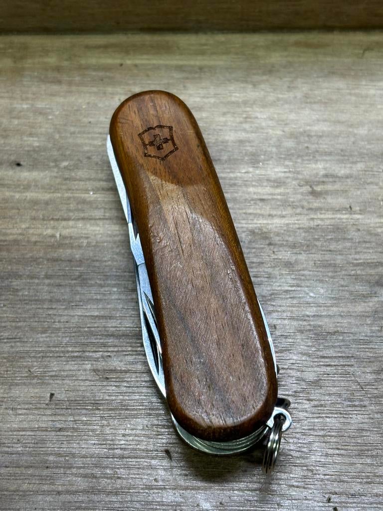 Victorinox EvoGrip Zwitsers zakmes met houten handvat, Ophalen of Verzenden, Gebruikt