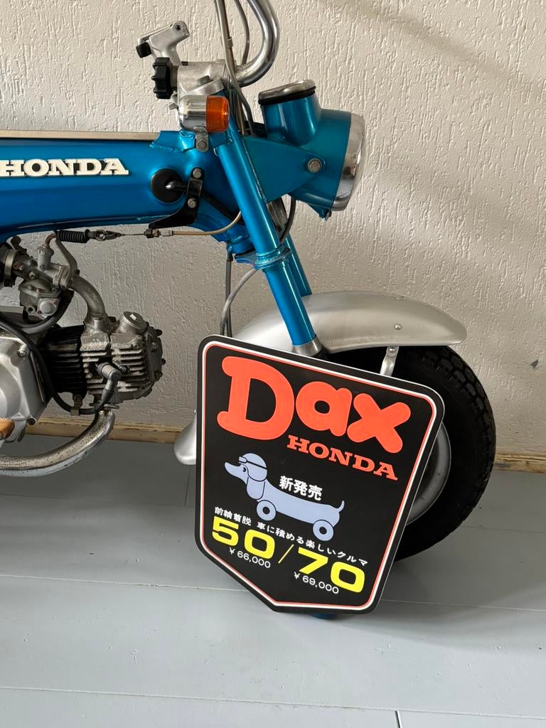 Honda Dax dealerbord (monkey ss50 z50 benly cub), Verzenden, Zo goed als nieuw