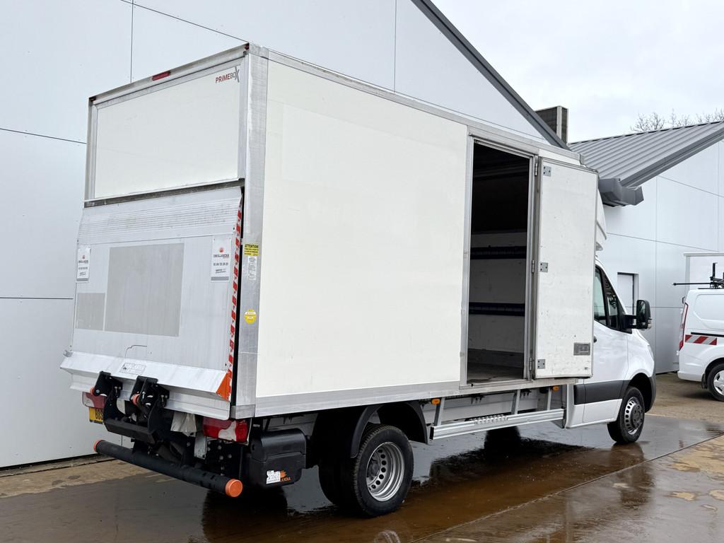 Mercedes-Benz Sprinter 515 1.9 CDI Automaat Laadklep Climate, Automaat, Gebruikt, Zwart, 4 cilinders