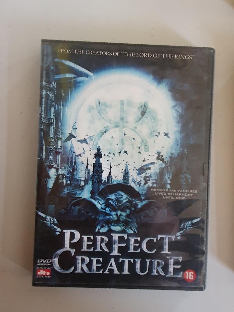 Perfect Creature, Alle leeftijden, Ophalen of Verzenden, Gebruikt, Science Fiction