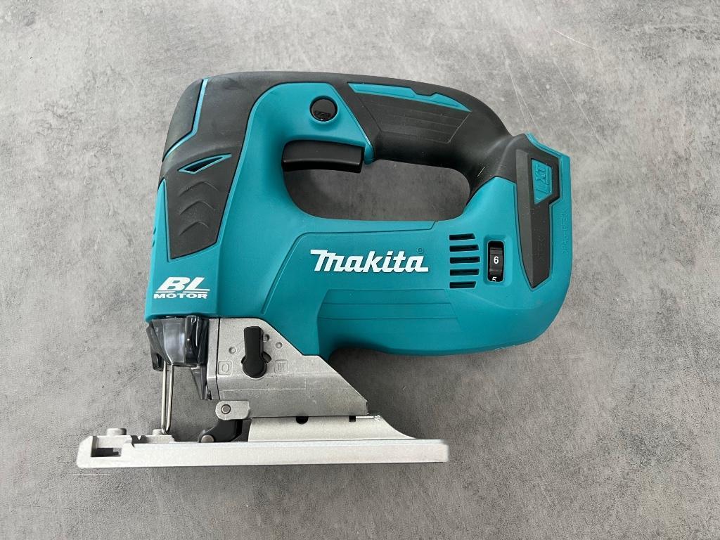 Makita DJV182Z 18V accu LXT Decoupeerzaag D-model Brushless, 75 tot 150 cm, Overige typen, Nieuw, Ophalen of Verzenden