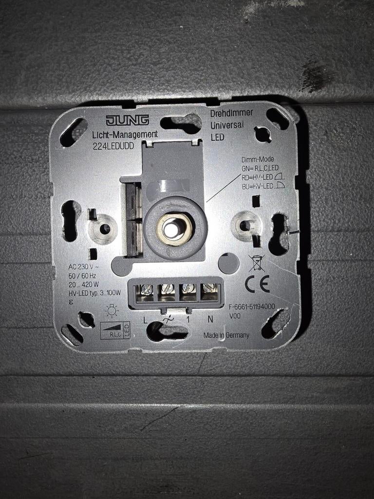 JUNG RLC Universele LED Dimmer 3-100W (224LEDUDD), Doe-het-zelf en Verbouw, Elektra en Kabels, Ophalen of Verzenden, Nieuw, Schakelaar