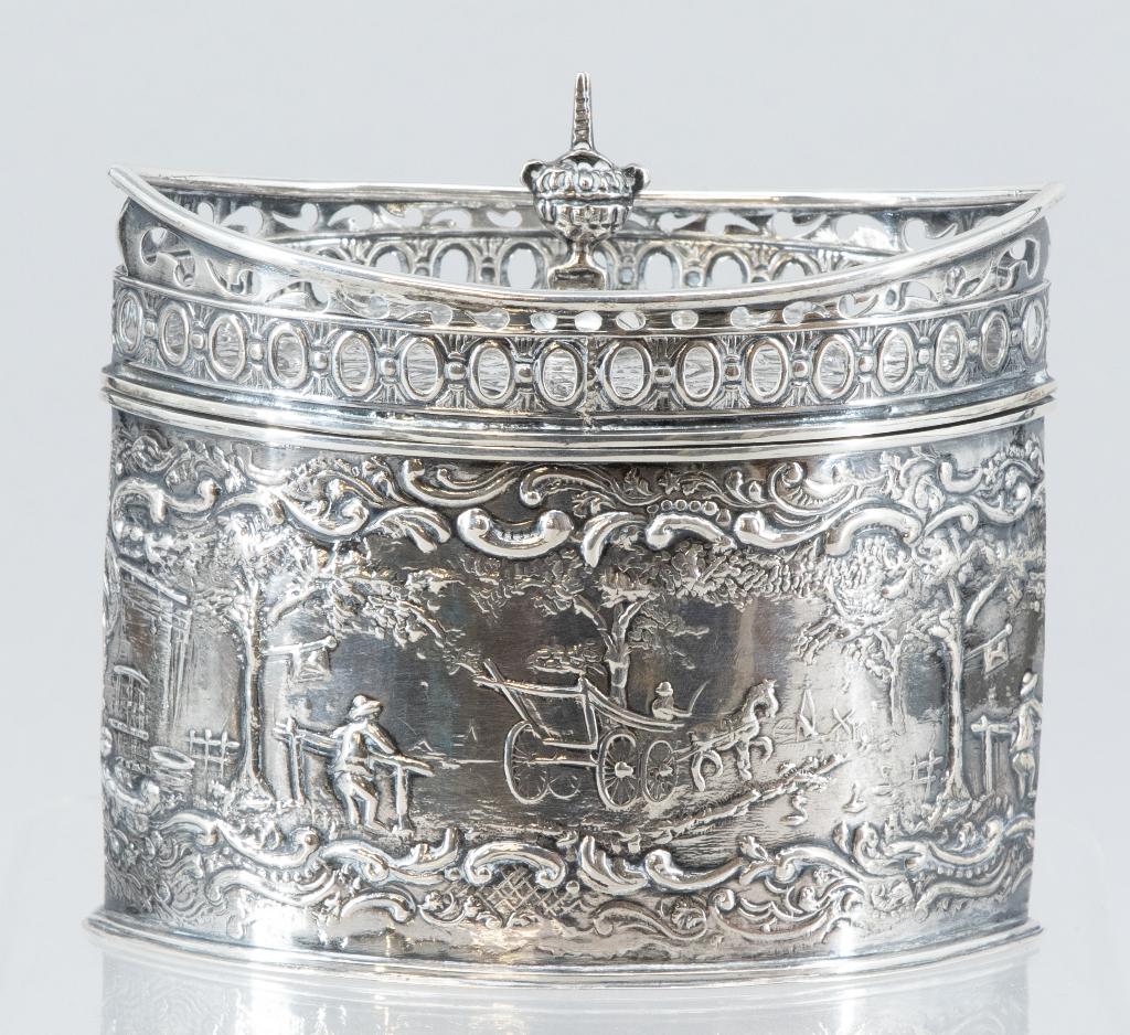 Theebus Holland 1910 Louis XVI stijl zilver collector's item, Antiek en Kunst, Ophalen, Zilver