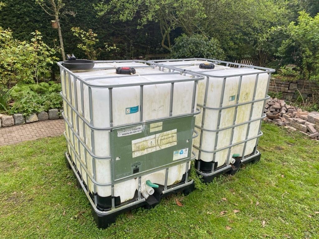 IBC containers/ 1000L Vaten 2x, Tuin en Terras, Regentonnen, Ophalen, Kunststof, Met kraantje, 150 liter of meer