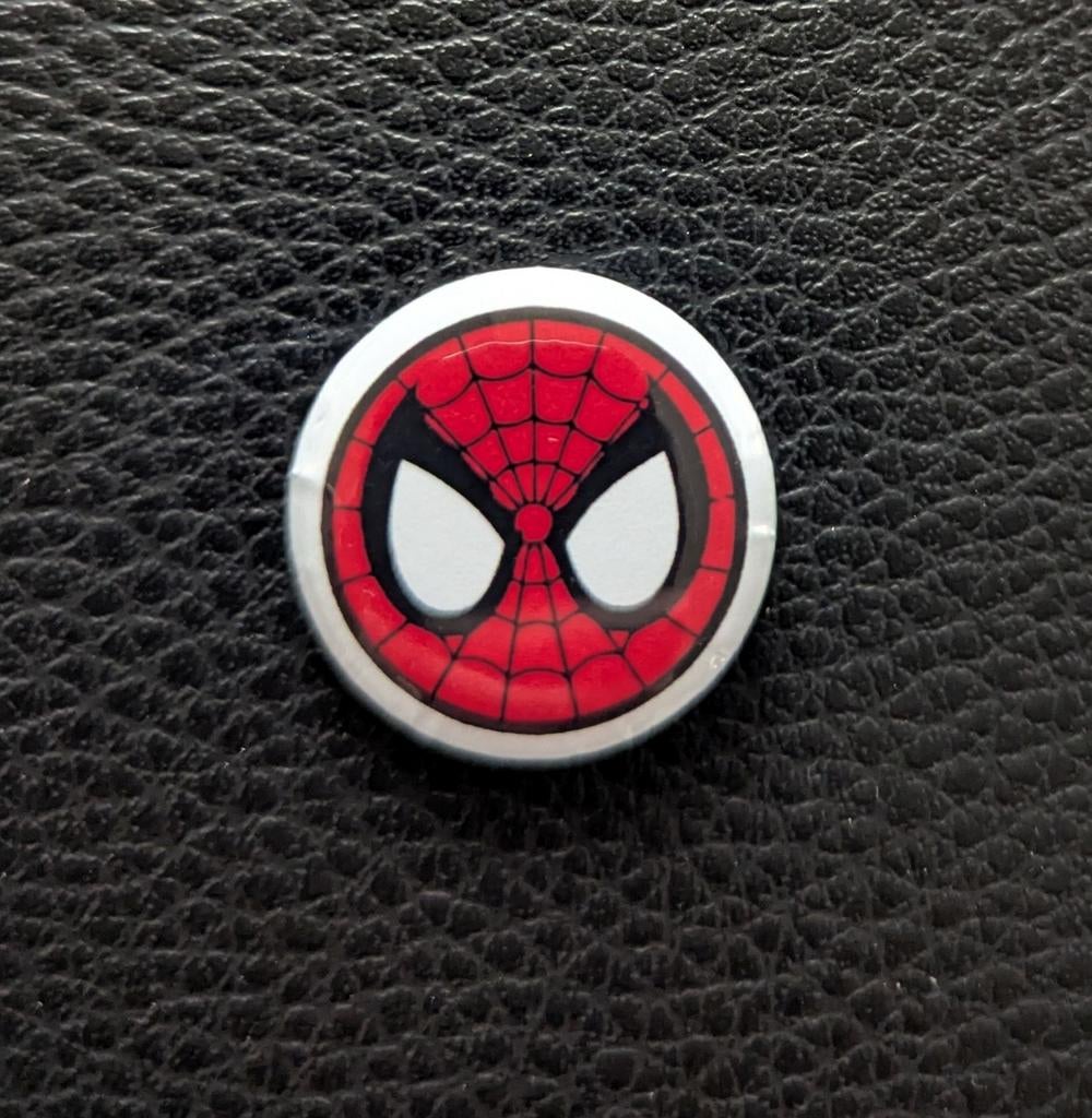 Spiderman – 25 mm button – rood, zwart, wit, Ophalen of Verzenden