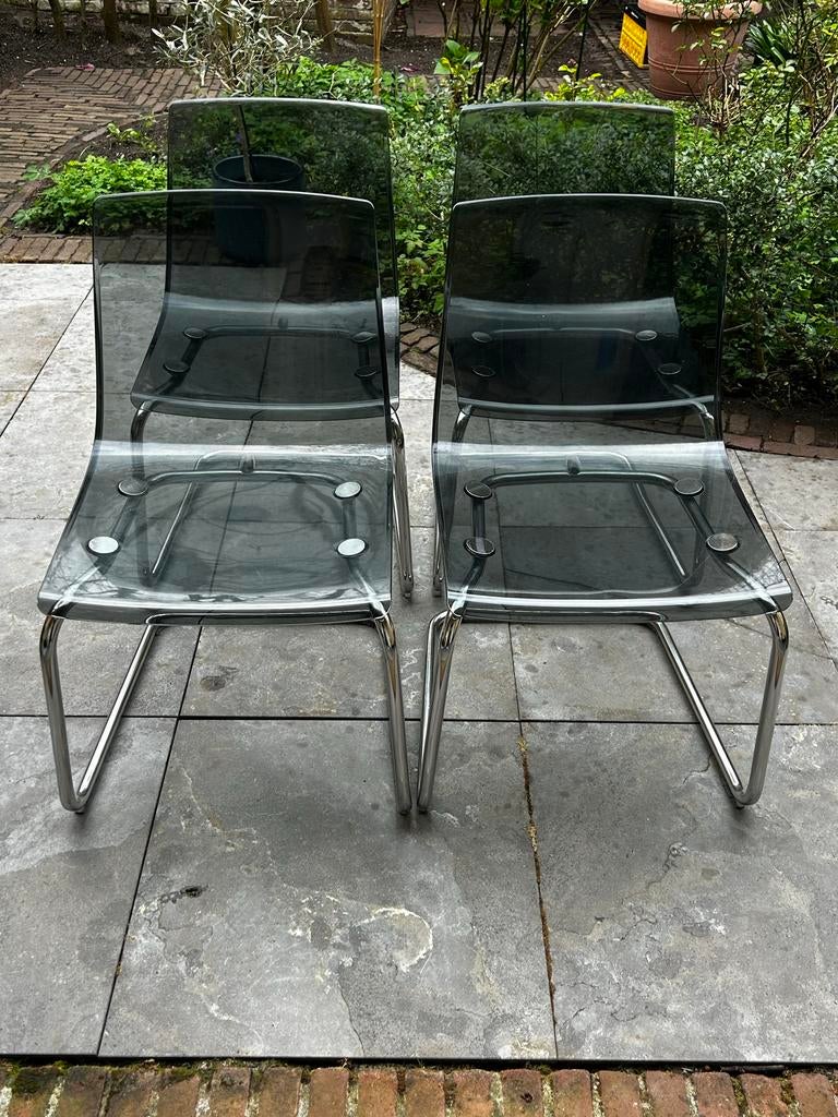 IKEA Tobias 4 stoelen, zwart smoked glas met chromen poten, Huis en Inrichting, Kunststof, Gebruikt, Zwart, Ophalen of Verzenden