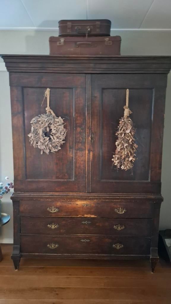 Prachtig antiek Hollands grenenhout kabinet, Antiek en Kunst, Antiek | Meubels | Kasten, Ophalen