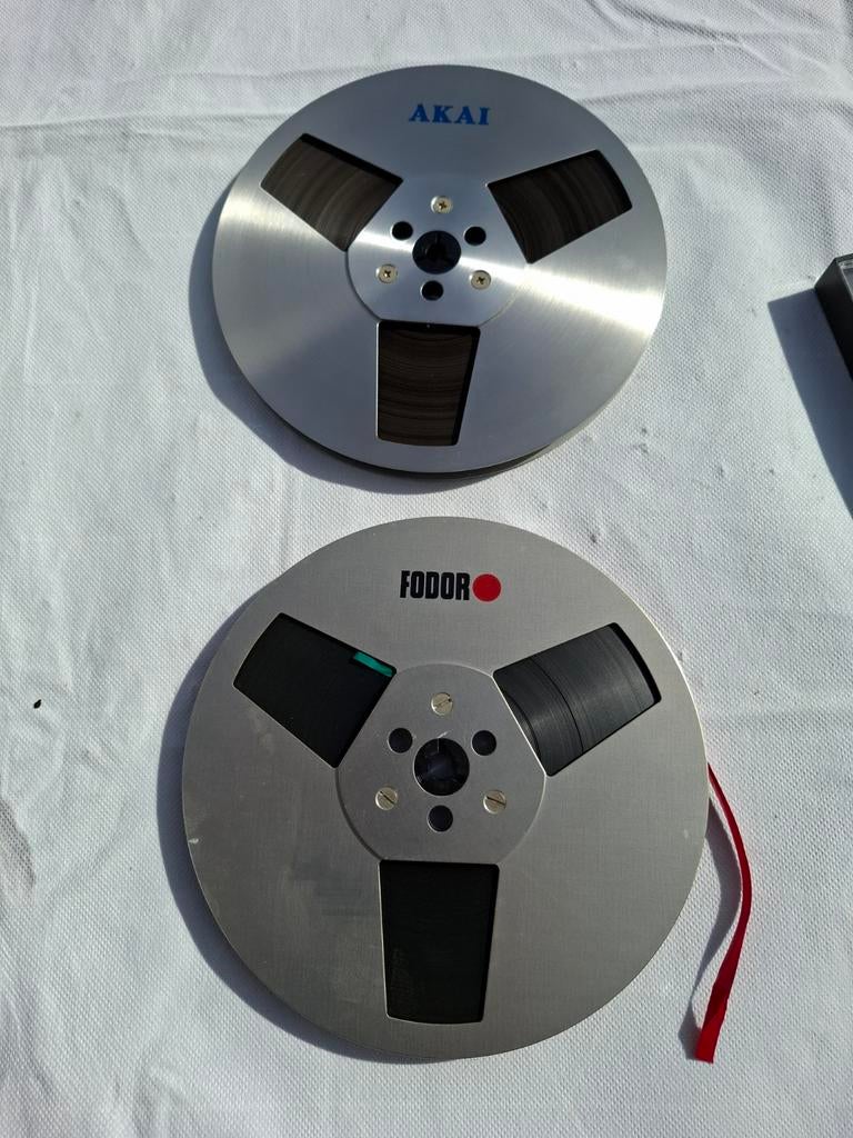 Akai en Fodor aluminium spoelen met tape, Ophalen of Verzenden
