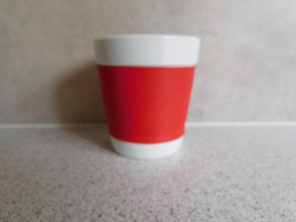 Mok 8x7,5 cm. Rood Canteen Bodum, Huis en Inrichting, Keuken | Servies, Ophalen of Verzenden, Zo goed als nieuw, Overige stijlen
