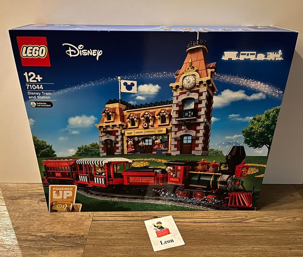 Lego Disney 71044 Disney trein en station - Nieuw in doos!, Ophalen of Verzenden, Nieuw, Complete set, Lego