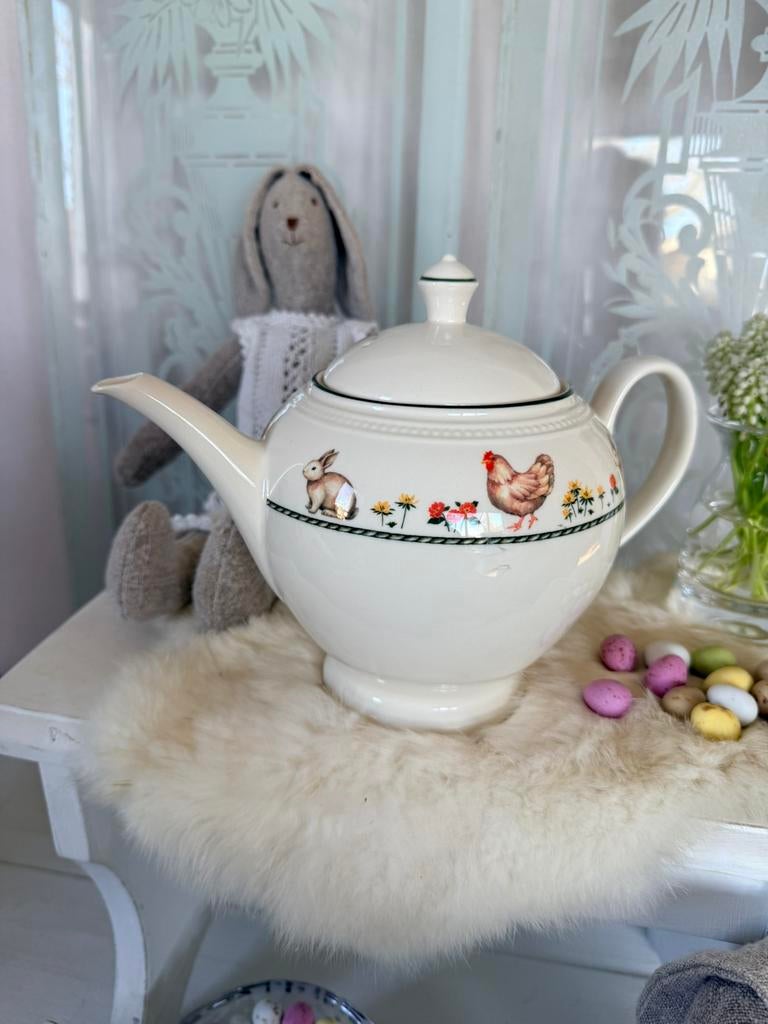 Wedgwood springtime theepot windsor zgan 1 liter, Ophalen, Zo goed als nieuw, Porselein, Overige typen