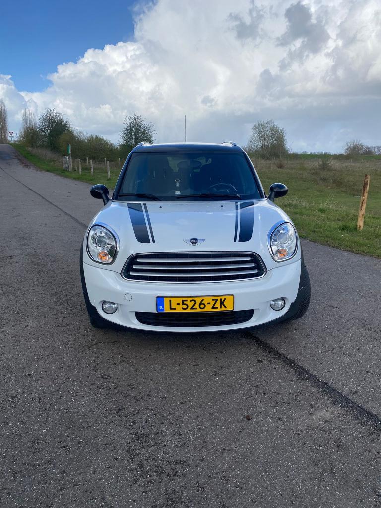 Mini Countryman 1.6 Cooper 2011 Wit, Auto's, Mini, Particulier, Countryman, Airbags, Airconditioning, Bluetooth, Boordcomputer