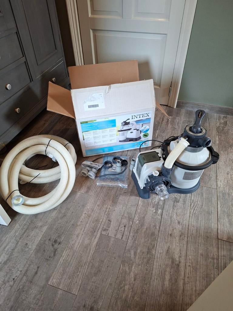 Zandfilter / zwembad pomp, Ophalen, Gebruikt