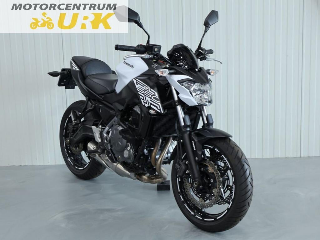 Kawasaki Z650 TOUR (bj 2019) - foto 2