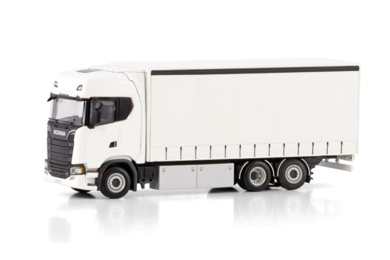 White Line; SCANIA S HIGHLINE CS20H RIGED CURTAINSIDE TRUCK, Hobby en Vrije tijd, Modelauto's | 1:50, Nieuw, Ophalen of Verzenden