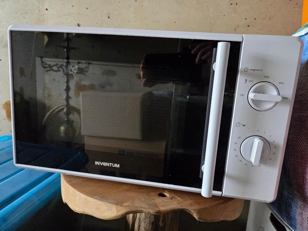 Inventum MN205S Solo Magnetron, Witgoed en Apparatuur, Magnetrons, Ophalen, Minder dan 45 cm, Draaiplateau, Vrijstaand