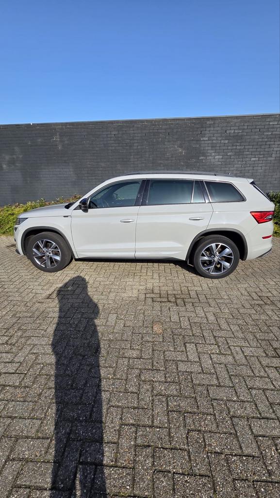 Skoda Kodiaq 1.5 TSI SportlineB ACT 150pk Dsg-7 2020 Grijs, Auto's, Zwart, 4 cilinders, 1481 kg, Origineel Nederlands