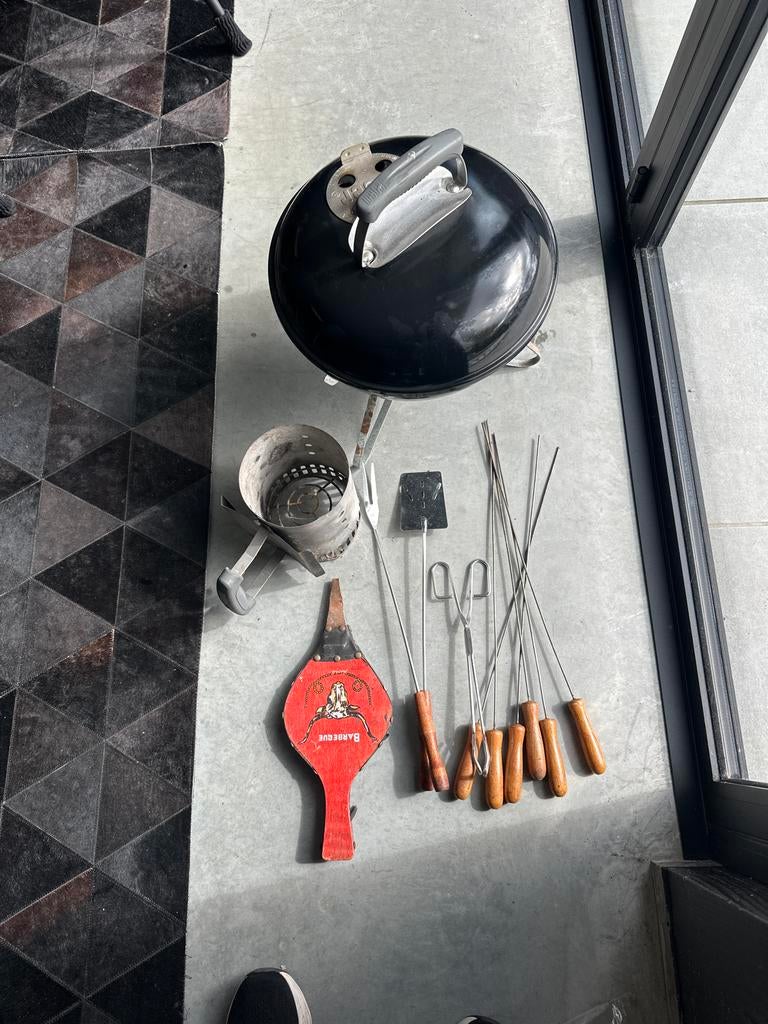 Weber tafel BBQ met accessoires, Ophalen, Gebruikt