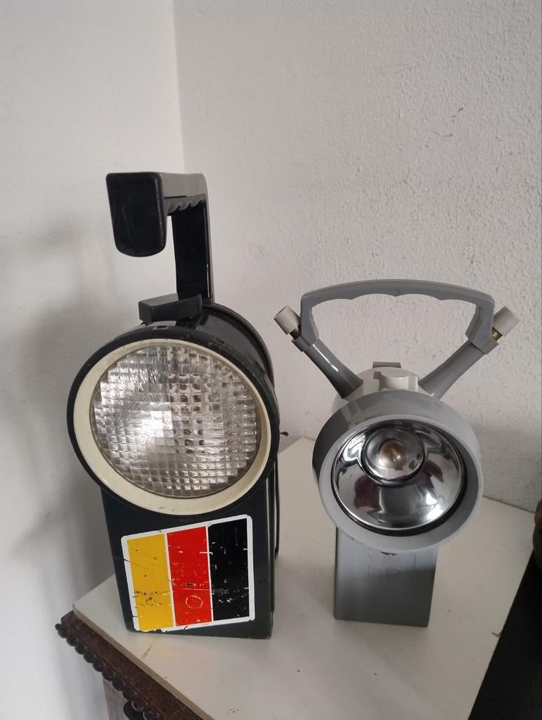 🔴 2 Duitse rangeer lampen met handvat, Verzamelen, Ophalen of Verzenden, Zo goed als nieuw, Trein, Overige typen