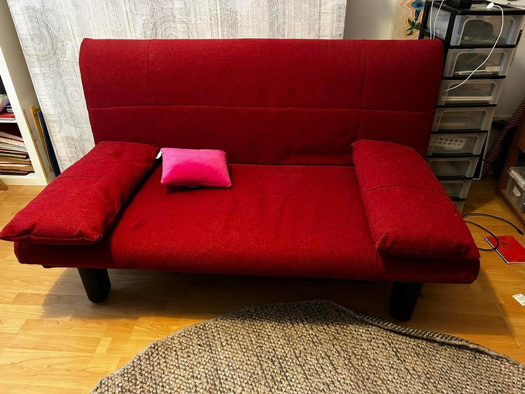 Slaapbank Chicago (Beter Bed), Ophalen, Tweepersoons, Zo goed als nieuw, Rood