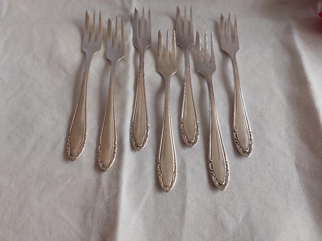 Wellner 90 | 7 lange taartvorkjes in cassette | 13 cm, Antiek en Kunst, Antiek | Bestek, Verzenden