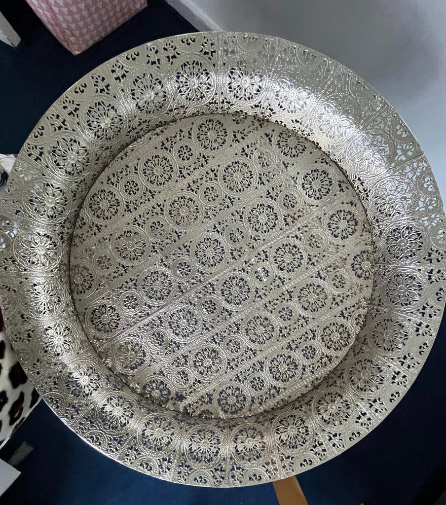 Ronde zilverkleurige bijzettafel 'Marrakesh', Minder dan 55 cm, Gebruikt, Metaal of Aluminium, Rond