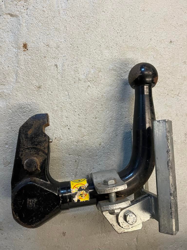 Bosal afneembare trekhaak, Ophalen of Verzenden, Gebruikt