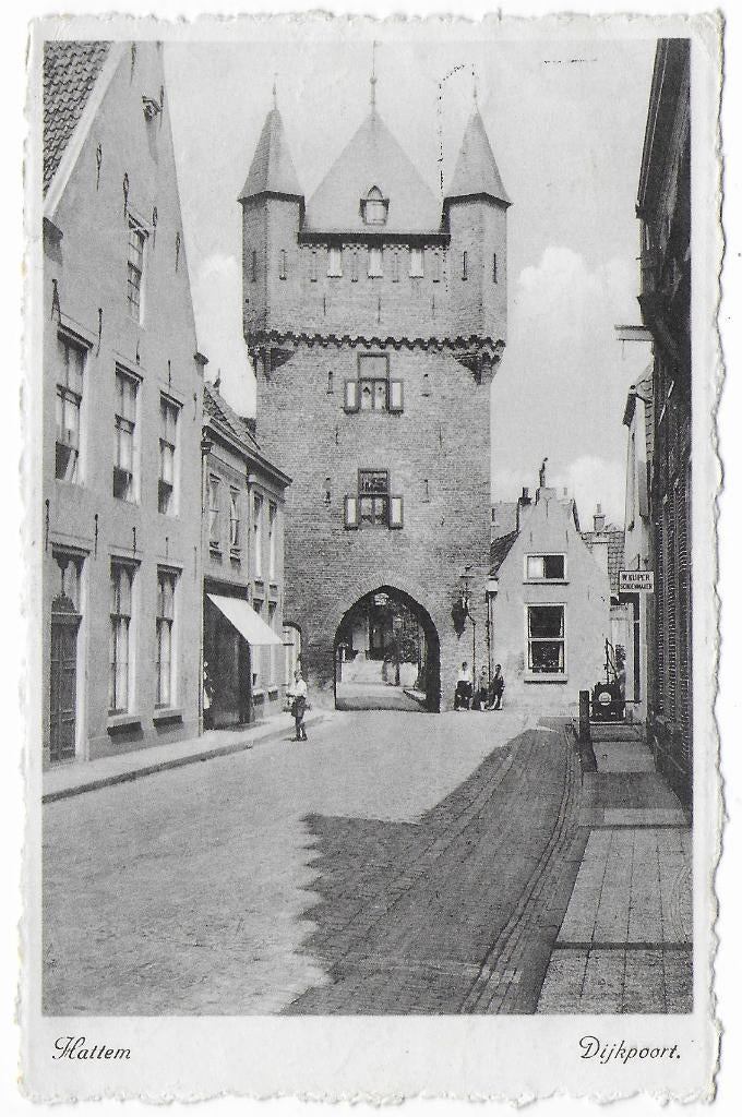 Hattem Dijkpoort ansichtkaart uit 1942  ( B7624  ), Ophalen of Verzenden, 1940 tot 1960, Gelopen, Gelderland