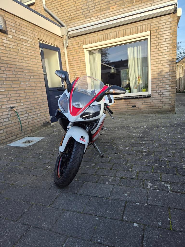 Derbi GPR 50cc uit 2006, Fietsen en Brommers, Brommers | Derbi, Gebruikt, Maximaal 45 km/u, Ophalen
