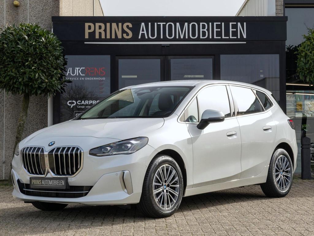 BMW 2-serie Active Tourer 218i Luxury|Leder|Camera|Keyless, Auto's, BMW, 136 pk, Gebruikt, 1445 kg, Wit