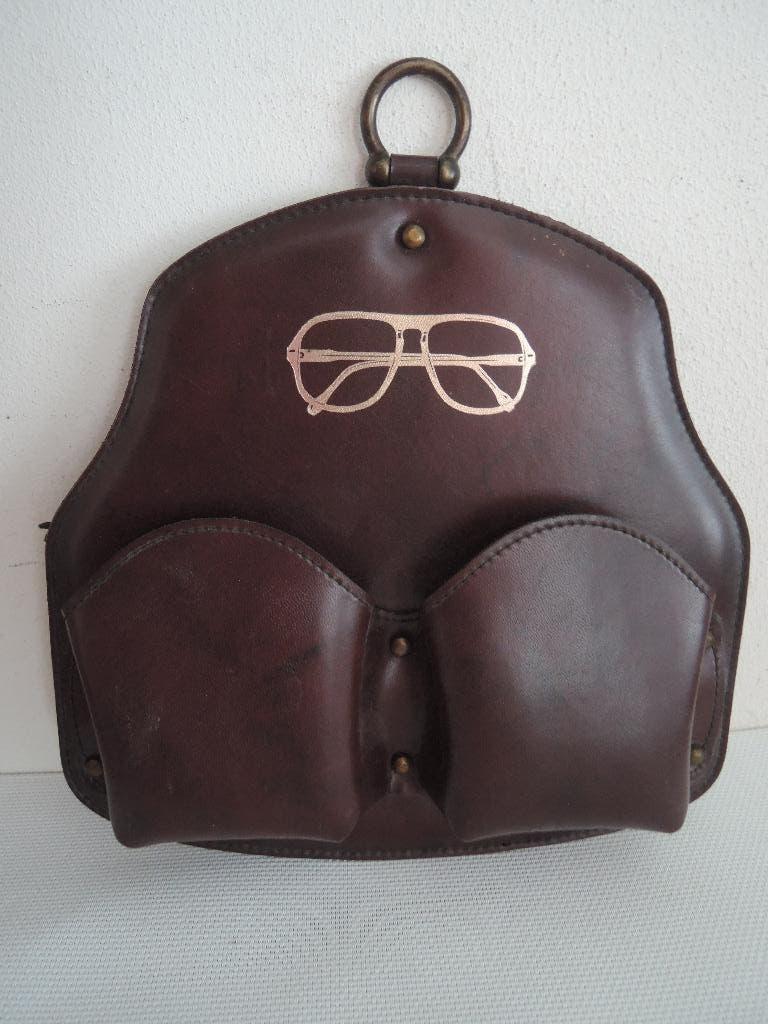 Ouderwetse skai brillenhanger, Ophalen of Verzenden