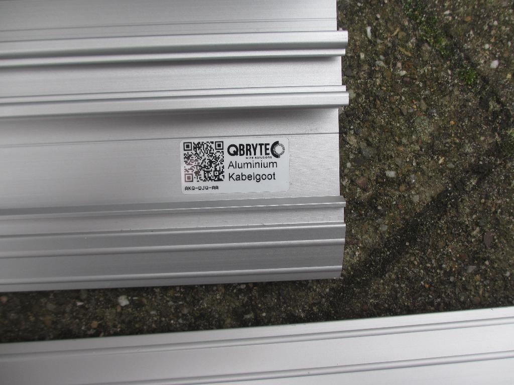 Aluminium vloergoot/ kabelgoot met deksel 3m lang Q-Bryte, Ophalen, Nieuw, Overige typen