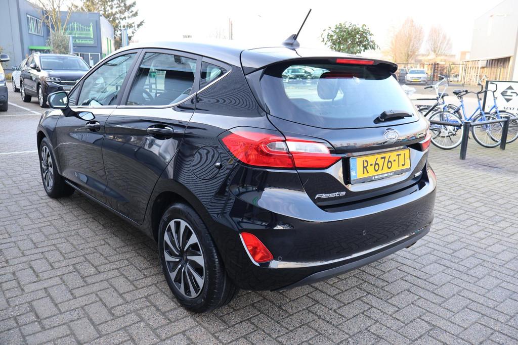Ford Fiesta 1.0 Hybrid Titanium 2e Eigenaar | Volledig Onder, Auto's, Voorwielaandrijving, Gebruikt, Euro 6, 1133 kg